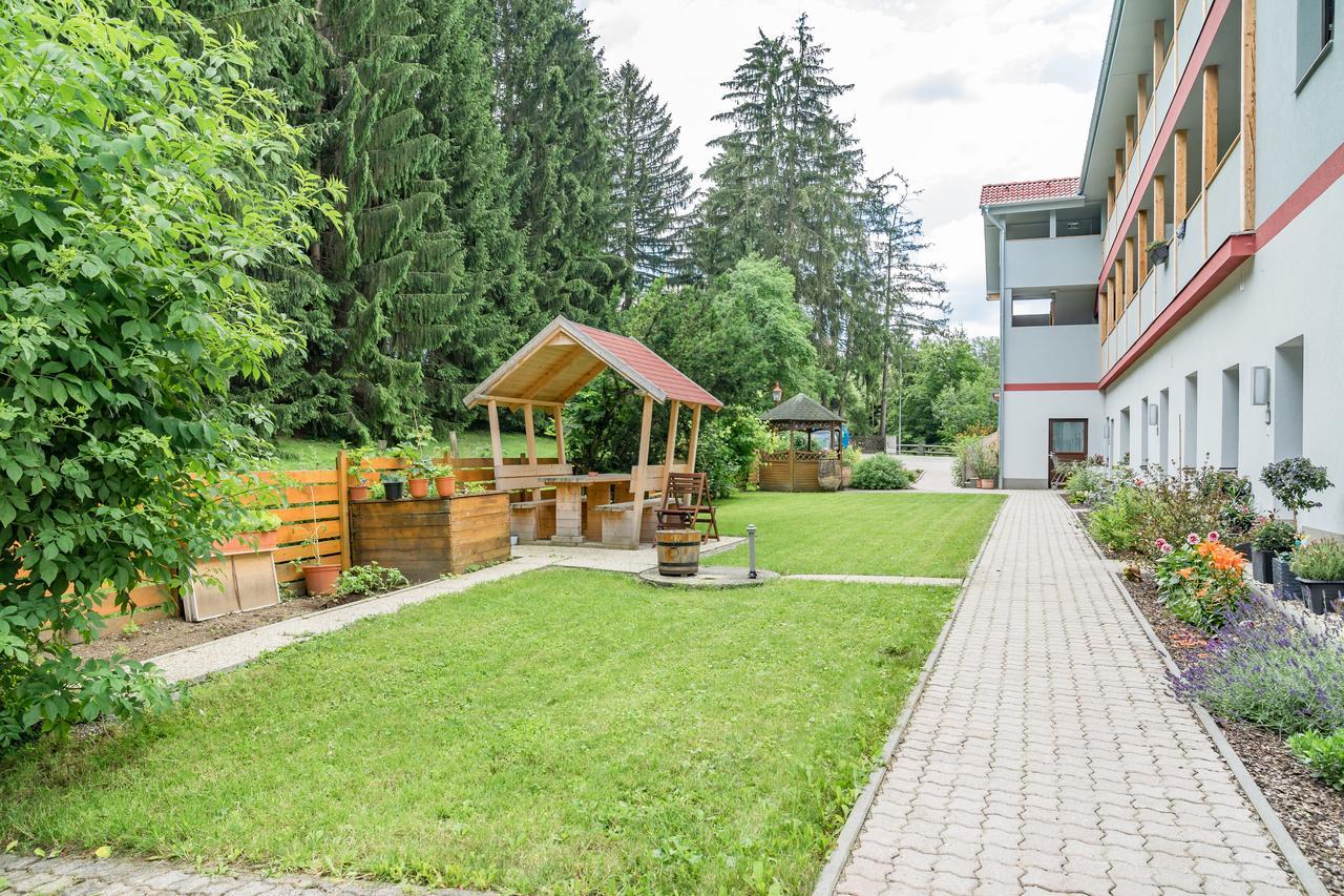Smart Liv'In Laabnerhof Daire Laaben Dış mekan fotoğraf