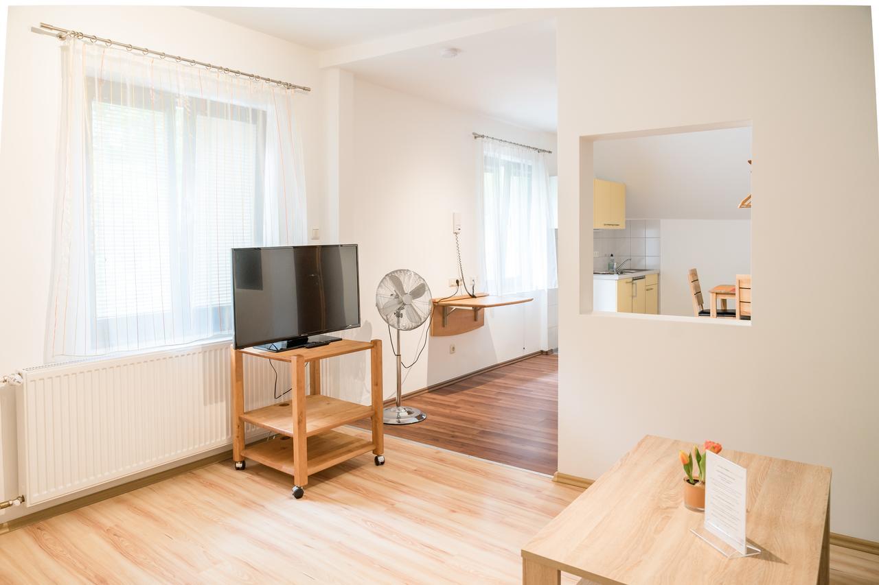 Smart Liv'In Laabnerhof Daire Laaben Dış mekan fotoğraf